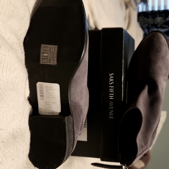 Saks Fifth Avenue Tassius Suede Zip-Up Booties in Anthracite Gray - Size 7.5 - Picture 7 of 8